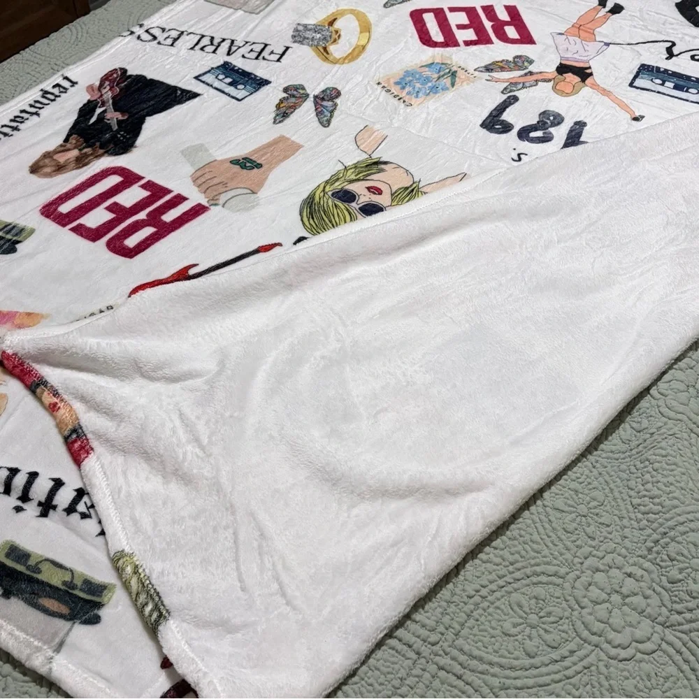Taylor Swift Fan Art Fleece Throw Blanket | Red 1989 Folklore Fearless